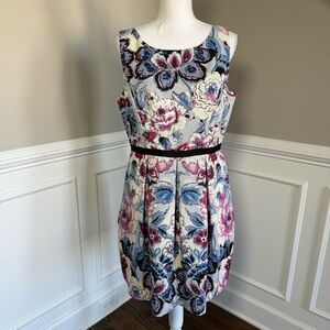 Adrianna Papell Light Blue Floral Sleeveless Dress Size 12